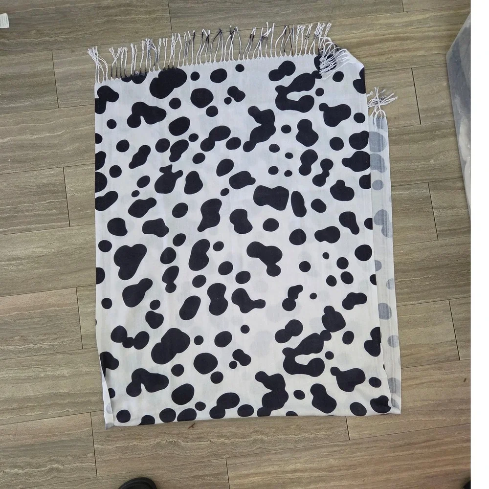 Unbranded Cow Print Scarf Black White Animal Pattern Fringe Trim Wrap Shawl